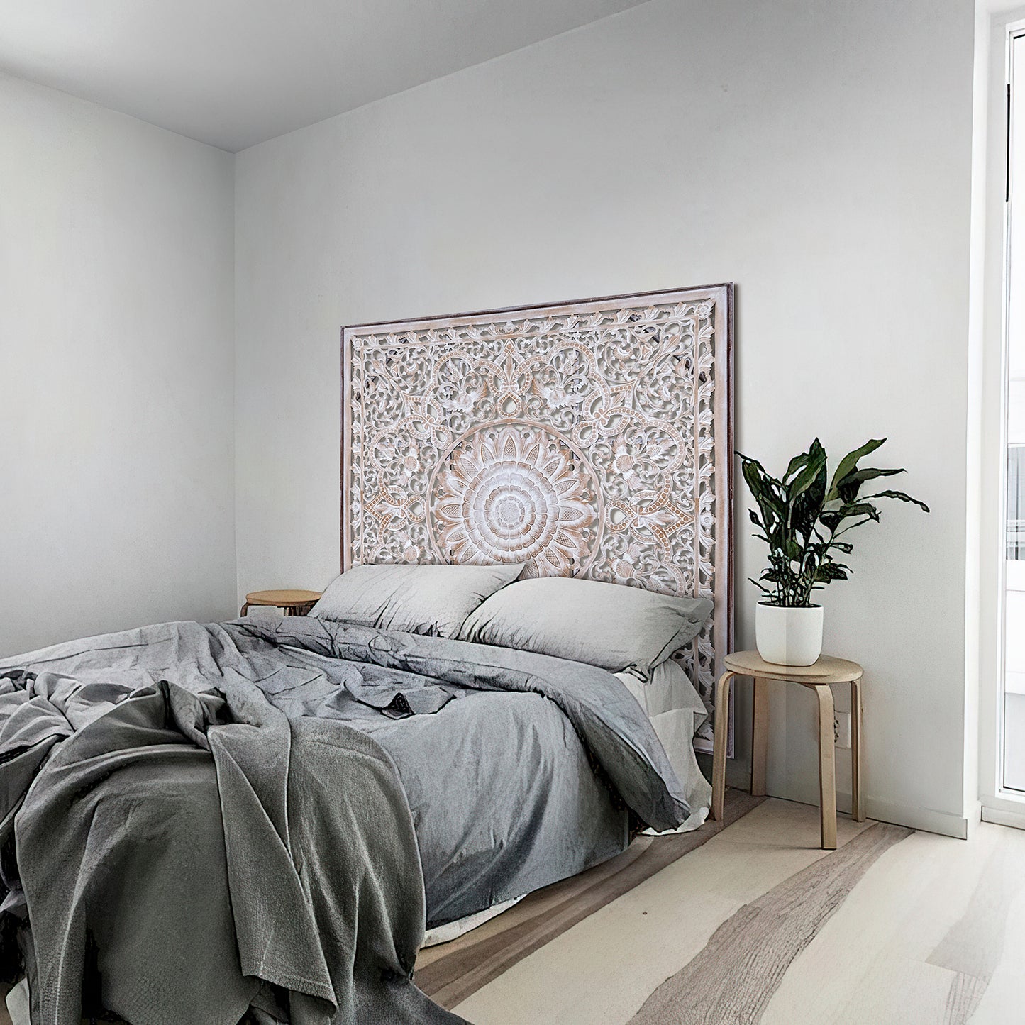 Carved Full Bed Headboard "Raflessia" - Antic-wash