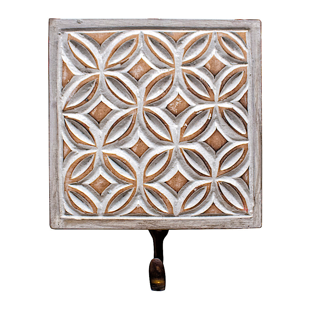 Carved Hanger 'Flora' - White