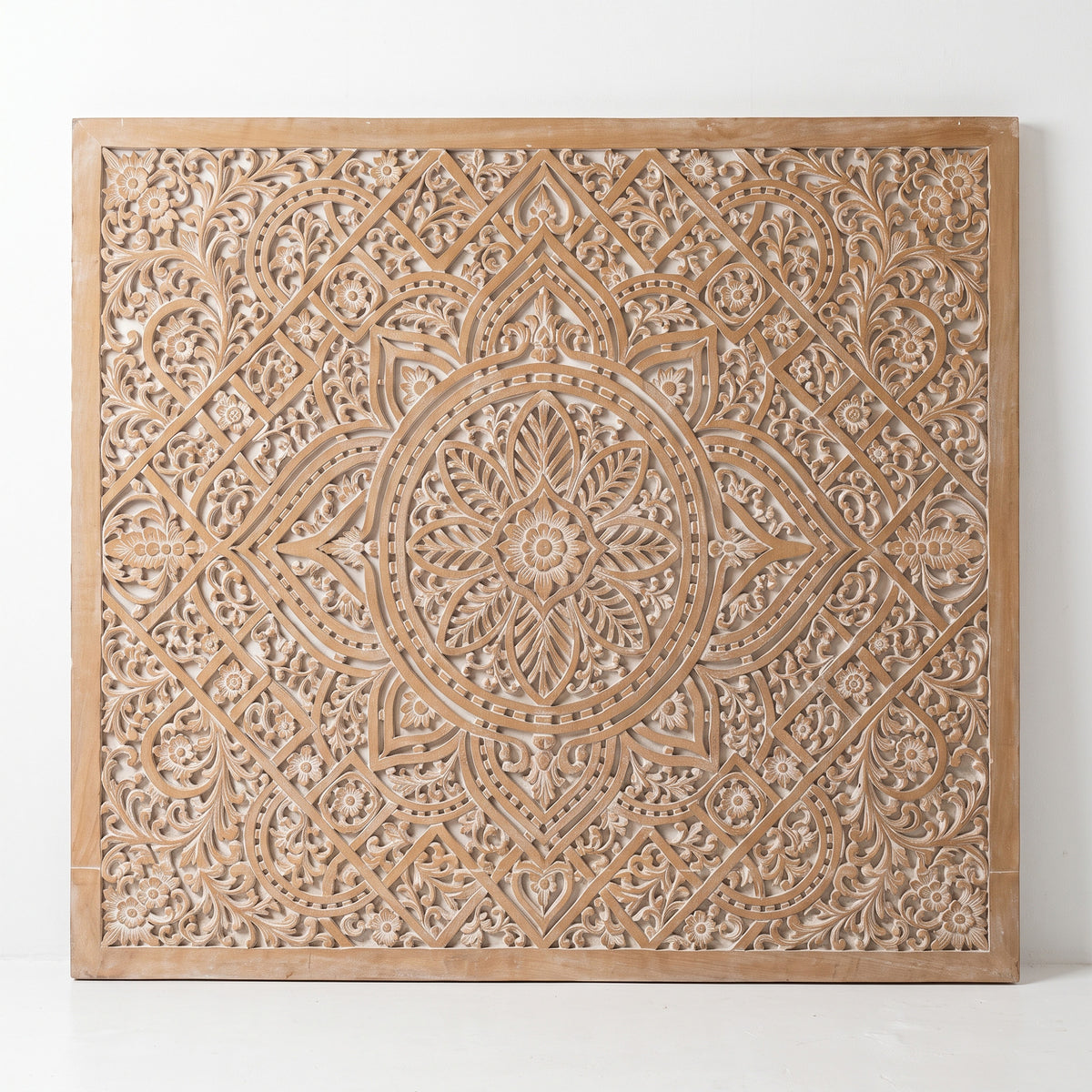 Carved Decorative Panel "Jatiluwih" in Antique Wash - 160 x 140 cm
