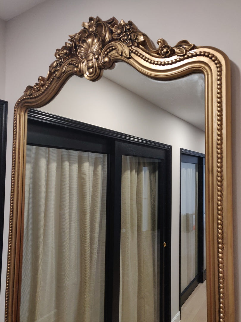 Hand Carved Mirror "Samudra" - 225 cm