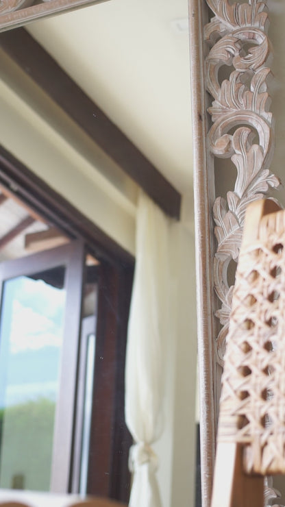 Hand Carved Mirror "Uluwatu" in Antic Wash - 180 x 100 cm