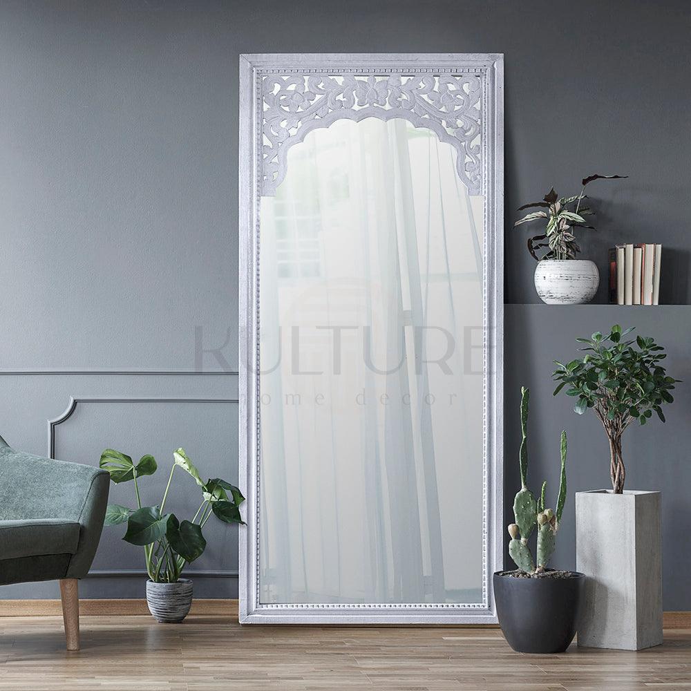 Hand Carved Mirror Cahaya in white 150 cm