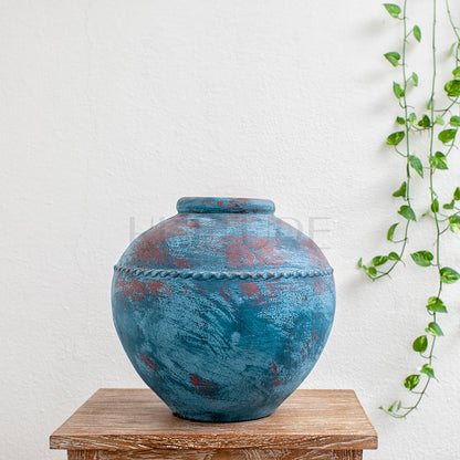 Decorative Vase 'Menuh'